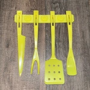 Vintage Yellow Plastic Kitchen Utensil With Wall Mount Rack Hanger Holder Set